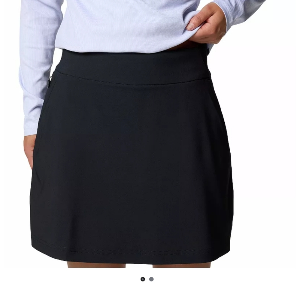 Comlumbia PFG Womens Skort EUC Sz 6 Black